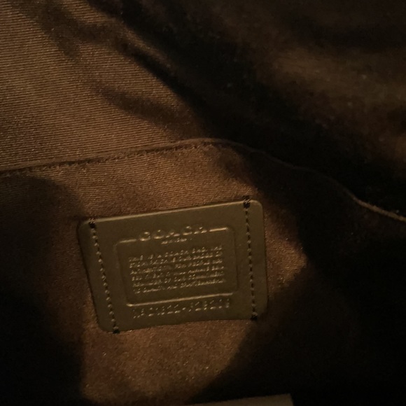 Coach Handbag - Picture 3 of 6